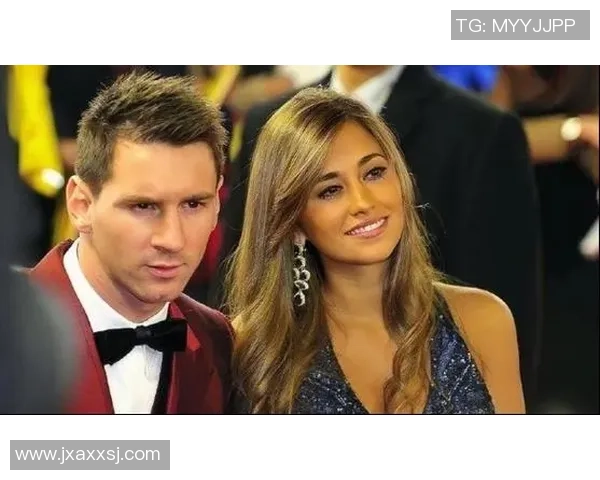 足球赛场球星背后的女友是谁揭秘各大足球明星的爱情故事