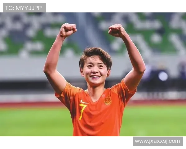 钟鑫足球球星的家乡背景及成长历程揭秘